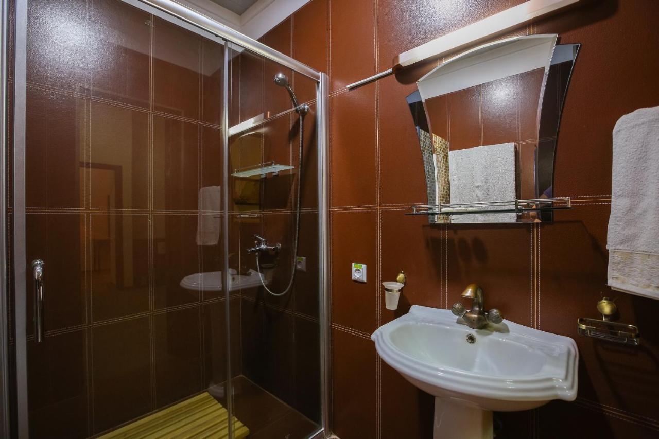 Avicenna Hotel Bukhara Esterno foto